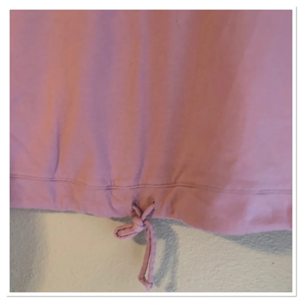 Aritzia drawstring hem